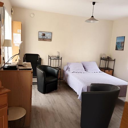 Apartmán Chez Patrick Et Dany Jonzac Exteriér fotografie